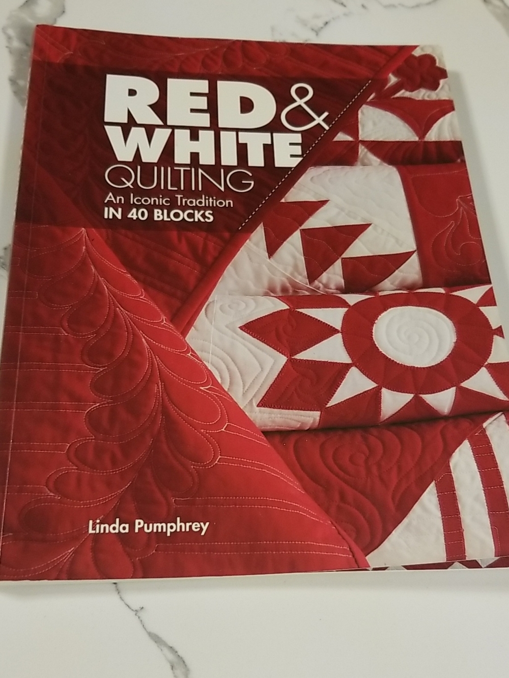 Red & White Quilting Pattern Book
